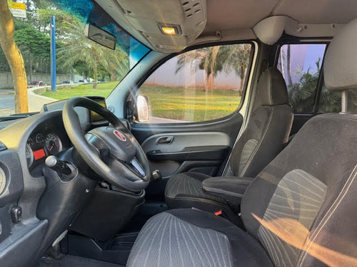 Fiat Doblo Doblò Essence 1.8 7L (Flex)