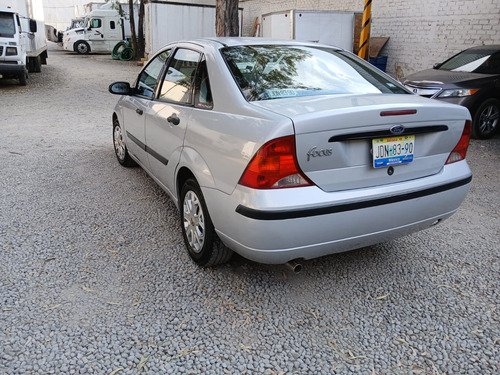 Ford Focus Lx Base Aa At