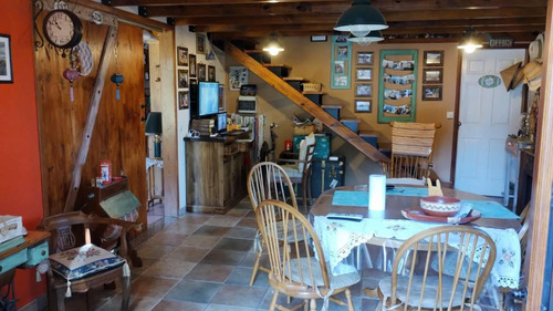 Venta Casa Quinta Estilo Colonial. Lujan 4 Domritorios