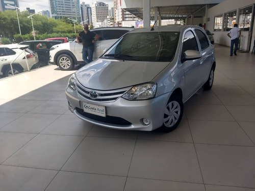Toyota Etios 1.3 X 16v Flex 4p Automático