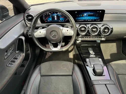 Mercedes-Benz Clase CLA 1.3 Cla 180 Amg Line At
