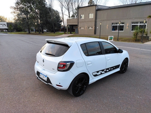 Renault Sandero 2016 2.0 Rs 145cv