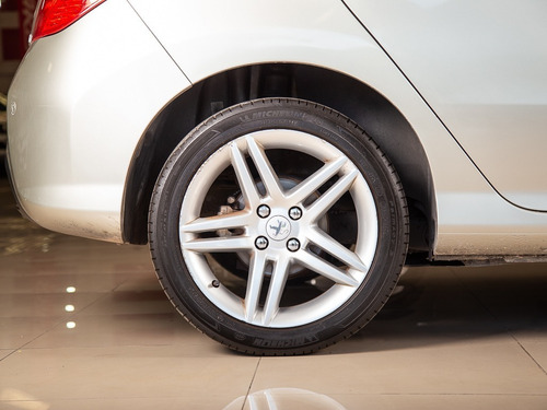 Peugeot 308 1.6 Hdi Feline 2014