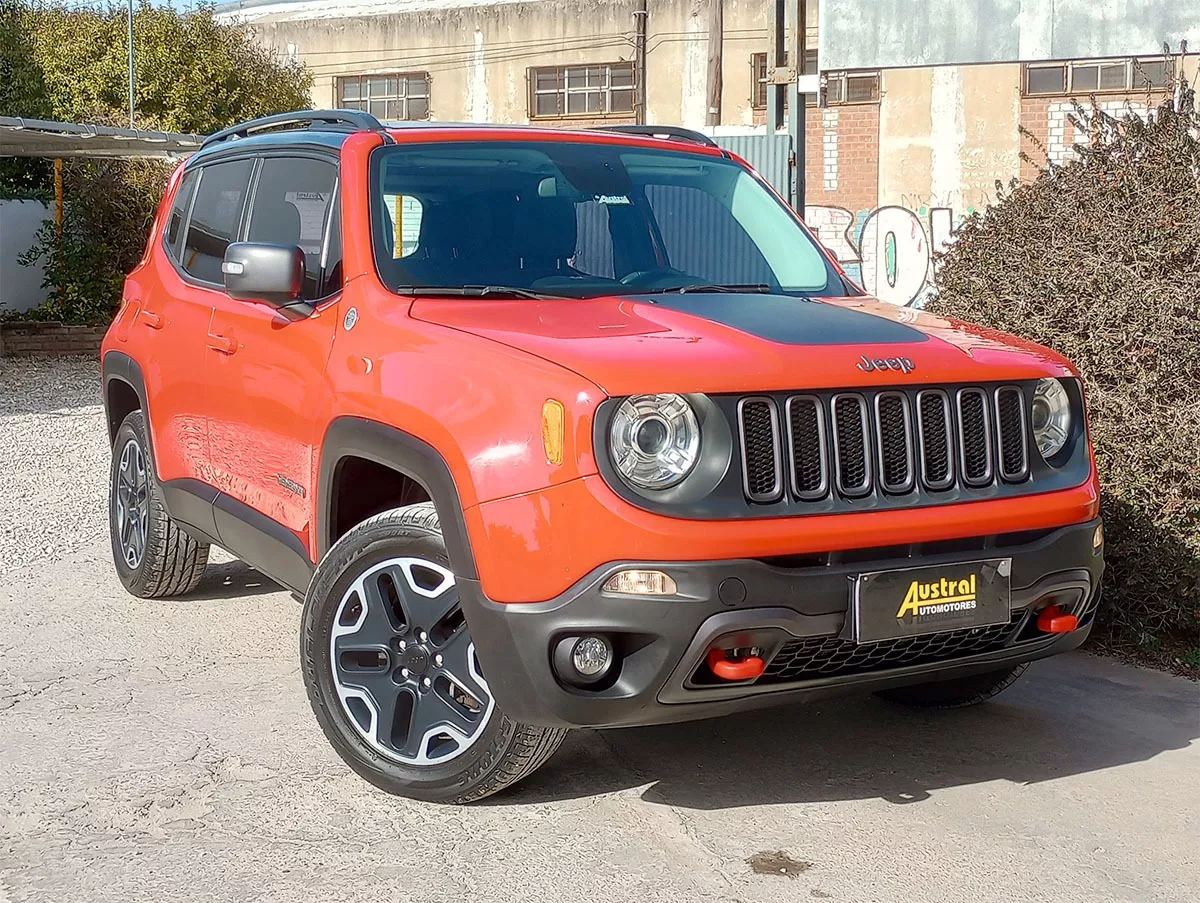 Jeep Renegade 2.4 Trailhawk At9 4x4