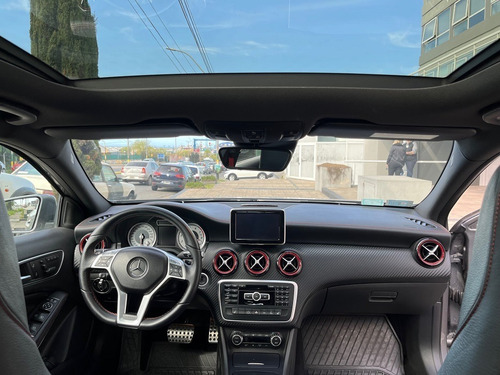 Imagen 23 de 25 de Mercedes Benz A250 Sport