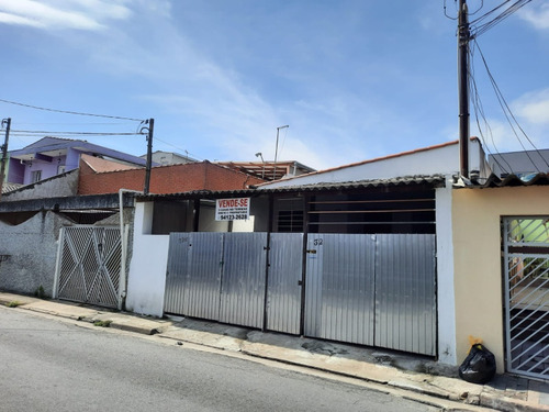 Imóvel Com 3 Casas No Terreno
