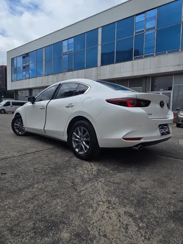 Mazda 3 2.0 Touring MHEV