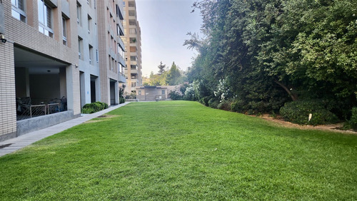 Departamento En Venta De 2 Dorm. En Ñuñoa