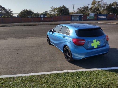 Imagem 4 de 15 de Mercedes A200 Urban