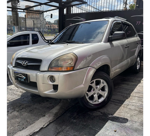 Hyundai Tucson 2.0 MPFI GL 16V 142CV 2WD GASOLINA 4P MANUAL