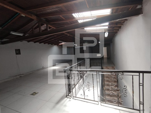 Arriendo Bodega Sector Caribe 