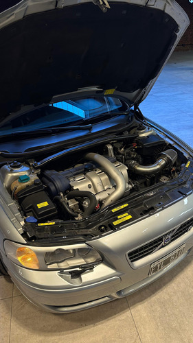 Volvo S60 2.5 R 300hp Mt