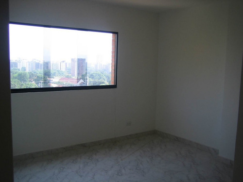 Imagen 6 de 17 de Apartamento En Venta Res. Santa Ana