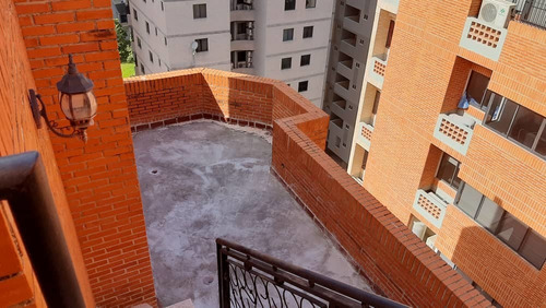 Imagen 13 de 13 de Penthouse En La Trigaleña Alta - 272 M - Para Remodelar