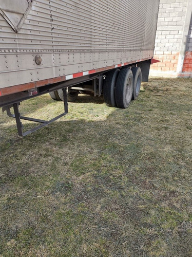 Imagen 4 de 6 de Caja Seca Fruehauf De 48 Pies