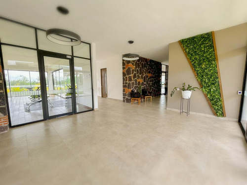 Terreno En Venta Agata Zibata