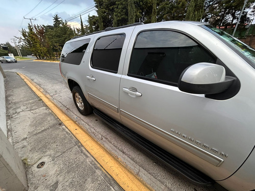 Chevrolet Suburban 5.3 Lt Piel Plus Mt