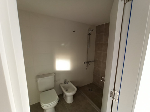 Imagen 6 de 14 de Venta Apartamento 2 Dormitorios Con Terraza - Centro