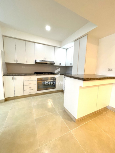 Apartamento De Alquiler - Quintas De Pontezuela - Santiago