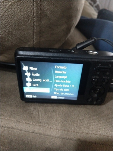Câmera Digital Dv100 Samsung 16.1 Megapixels (Usado)