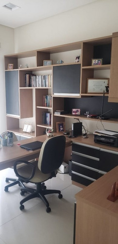 Imagem 18 de 30 de Casa Em Condomínio Para Venda - Itapeti, Mogi Das Cruzes - 450m², 6 Vagas - 2437