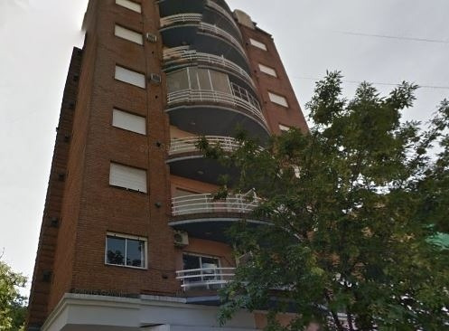 Imagen 3 de 12 de Departamento En Venta En Moron Centro