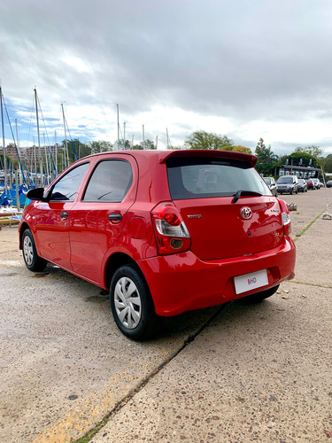Toyota Etios 1.5 X 6mt My19