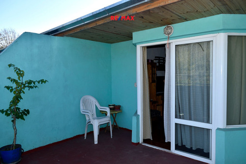 Oportunidad!! Casa En Dos Plantas + Local+ Parque!