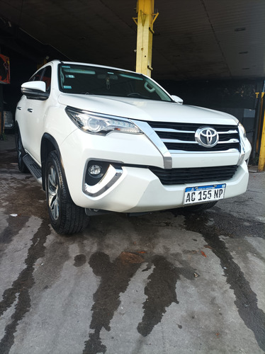 Toyota Hilux SW4 2.8 Srx 177cv 4x4 7as At