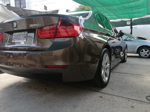 Bmw 320i Sedan Executive