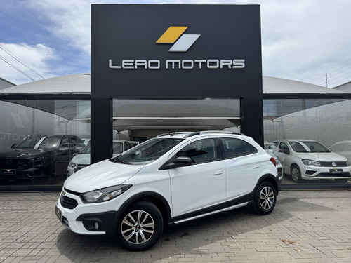 Chevrolet Onix 1.4 MPFI ACTIV 8V FLEX 4P AUTOMÁTICO
