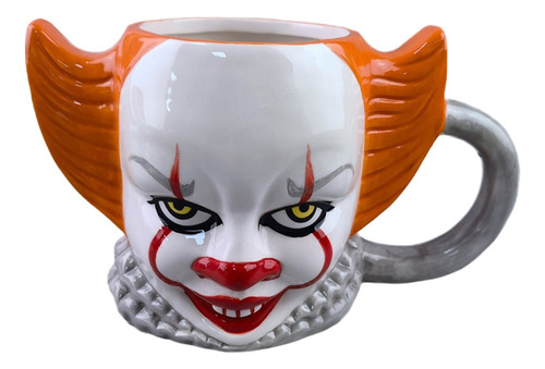 Una Taza En 3d De La Película El Regreso Del Payaso