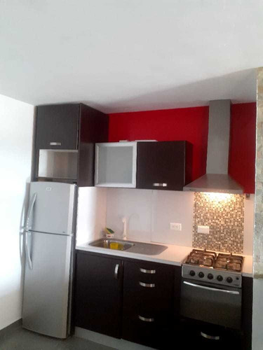 Imagen 2 de 17 de Apartamento En Venta En Los Guayos Paraparal