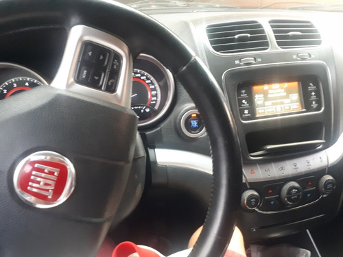 Fiat Freemont 2012 2.4 Precision 5p