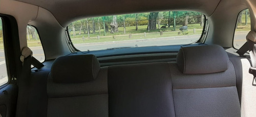 Volkswagen Suran Comfortline 1.6 Nafta Modelo 2011