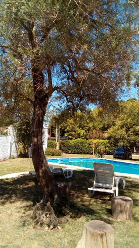 Venta De Casa 2 Ambientes Estilo Quinta 515m2 En Gonzáles Catan. Apto Crédito