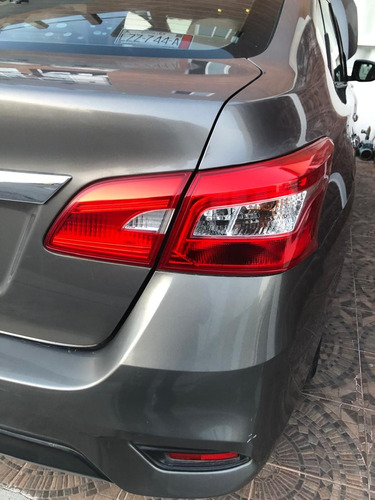 Nissan Sentra 1.8 Advance Mt