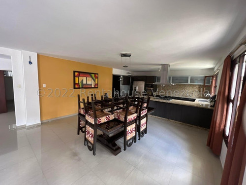 Imagen 30 de 30 de Casa En Venta, Santa Sofia, 500mts, Rah 23-9235