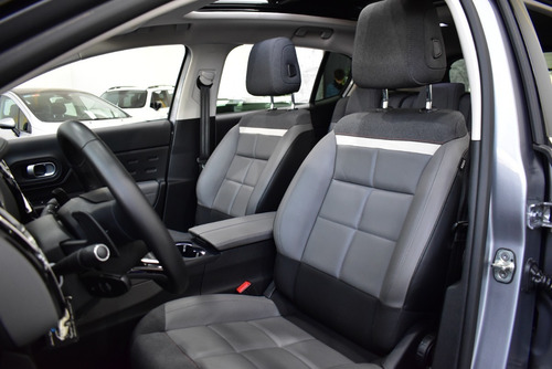 Imagen 13 de 20 de Citroen C5 Aircross 1.6 Thp Eat6 Feel Pack - Car Cash