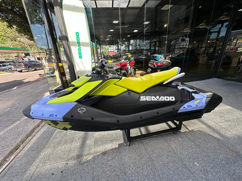 Seadoo Jet Ski Spark Trixx 3up Com Som De Fábrica 2024
