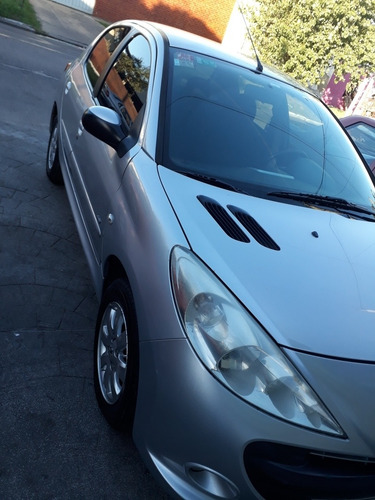 Peugeot 207 2011 1.4 Sedan Hdi Xs