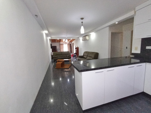 Imagen 2 de 9 de Apartamento En Alto Grande Pb - Remodelado