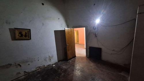 Venta Casa A Reciclar 2 Dormi Cochera Arroyito