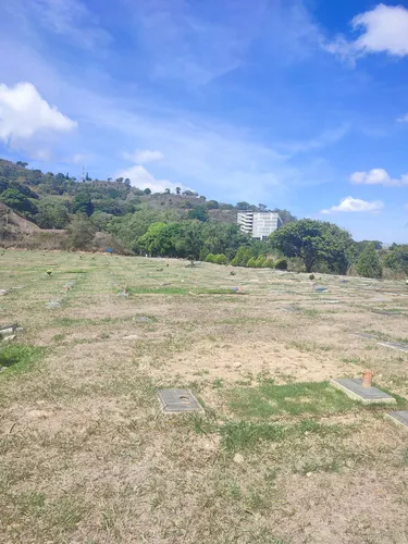 Parcela Cementerio Del Este