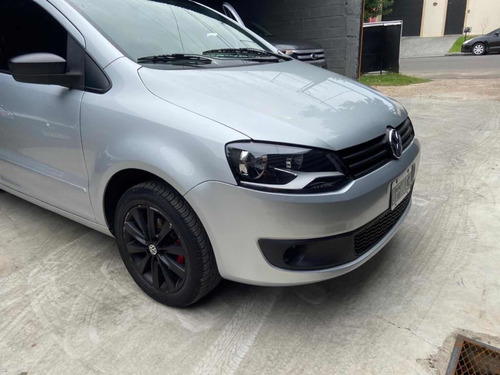 Volkswagen Fox 2011 1.6 Comfortline 5 P