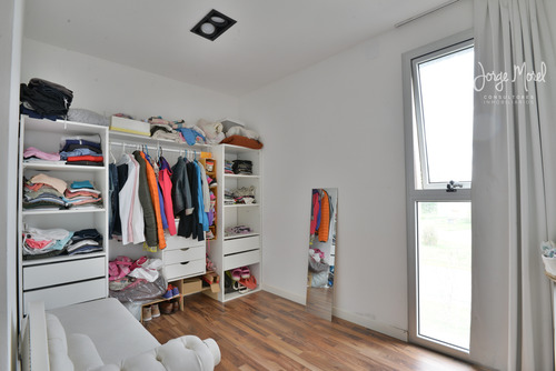 Casa Laguna #200-300 - San Sebastian - Area 5 - 240m2 #id 1047