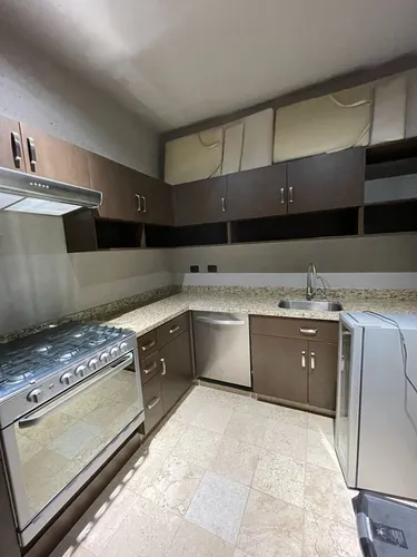 Casa En Venta En Jurica En Esquina! Una Sila Planta