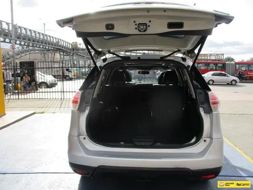 Nissan X-trail T32 4x4 2500cc At Aa