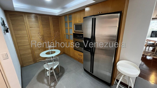 Espectacular Apartamento En Colinas De Valle Arriba! #25-18508 Ricardo Romero