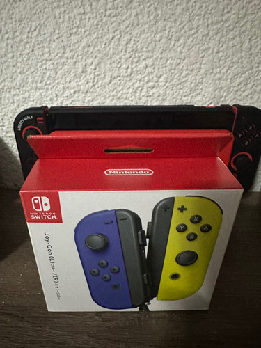 Joy-con Blue/neon Yellow Nintendo Switch Amarillo (Usado)